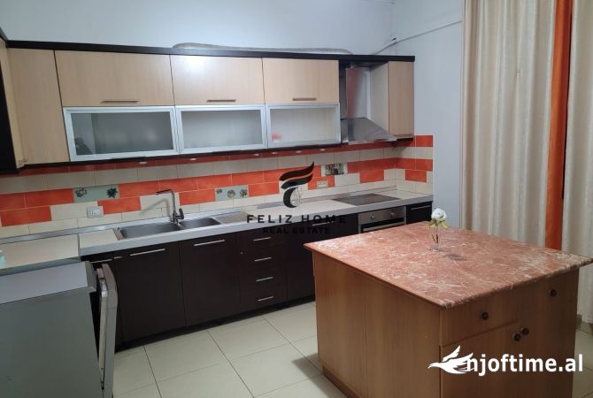 Shtepi me qera 2+1 ne Tirane - 60,000 Leke