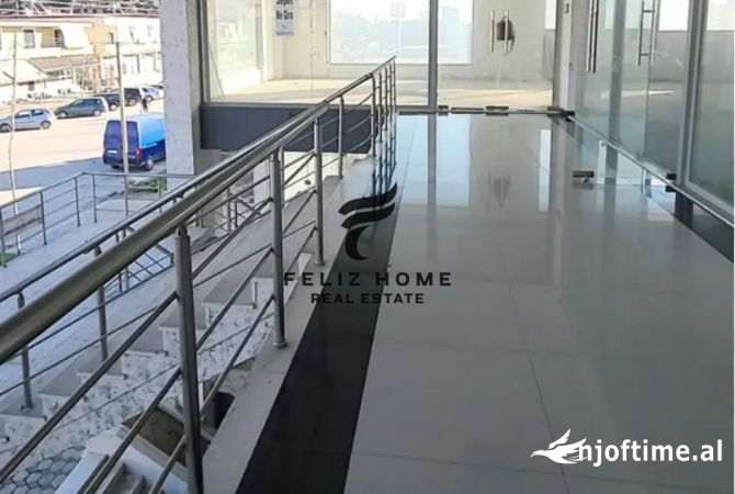 Ambient biznesi me qera 1+1 ne Tirane - 700 Euro