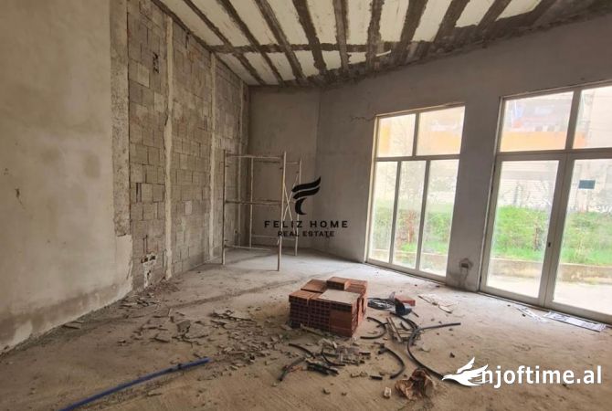 Ambient biznesi ne shitje 1+1 ne Tirane - 202,000 Euro