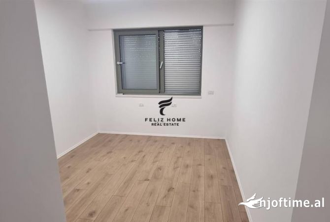 Shtepi me qera Apartament ne Tirane, 2+1, Mobilimi Pjeserisht e mobiluar, Pagesa 1,400  Euro.