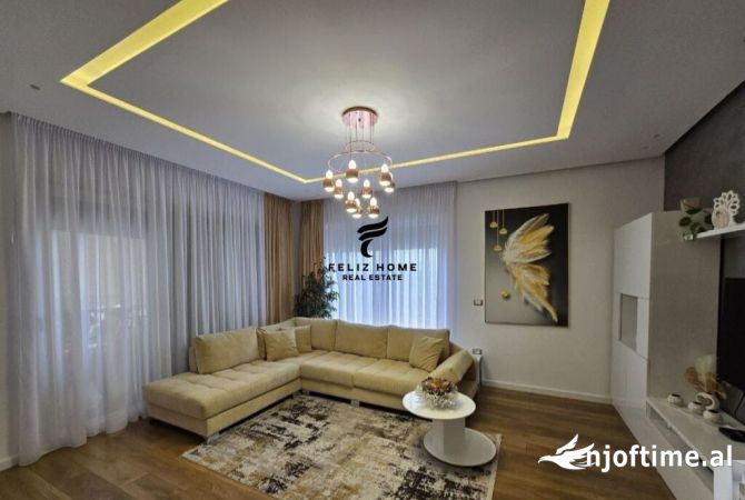 Shtepi ne shitje 2+1 ne Tirane - 300,000 Euro