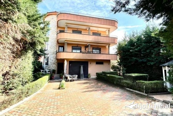 Shtepi me qera 7+1 ne Tirane - 5,000 Euro
