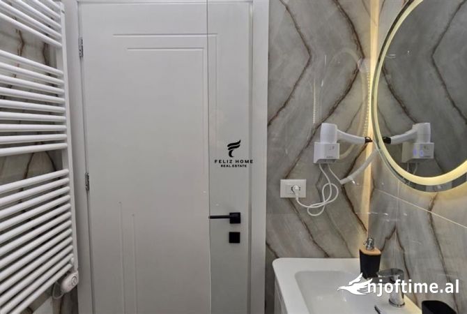 Shtepi ne shitje Apartament ne Tirane, 2+1, Mobilimi E mobiluar, Pagesa 370,000  Euro.