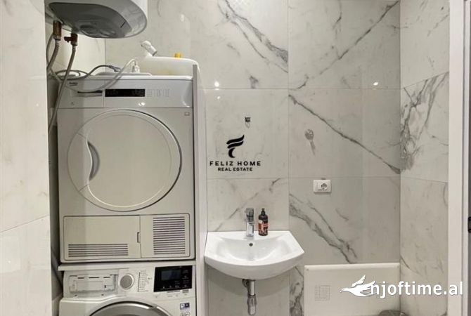 Shtepi me qera Apartament ne Tirane, 2+1, Mobilimi E mobiluar, Pagesa 1,300  Euro.