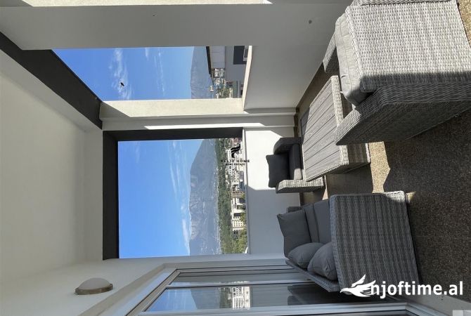 Shtepi me qera Apartament ne Tirane, 3+1, Mobilimi E mobiluar, Pagesa 1,500  Euro.