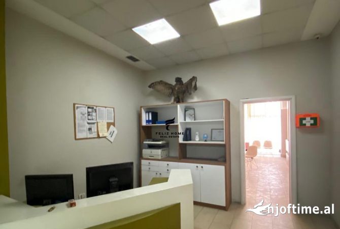Ambient biznesi me qera 3+1 ne Tirane - 600 Euro