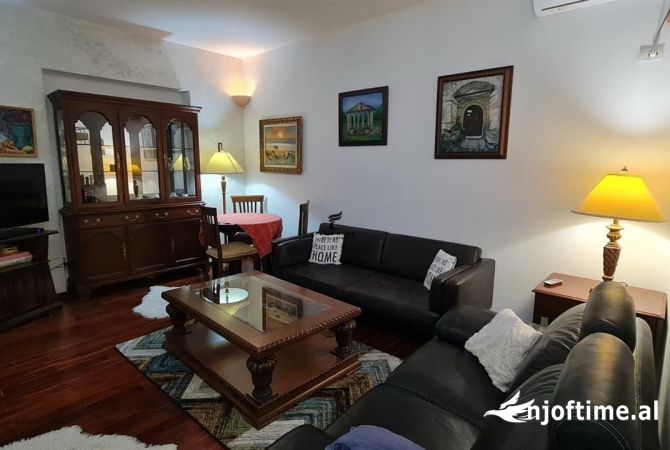 Shtepi me qera 1+1 ne Tirane - 600 Euro