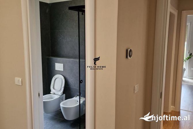 Shtepi me qera Apartament ne Tirane, 2+1, Mobilimi E mobiluar, Pagesa 1,100  Euro.