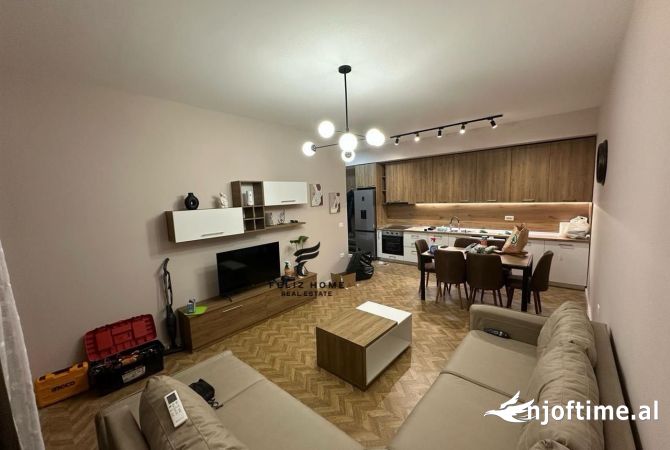 Shtepi me qera 1+1 ne Tirane - 550 Euro