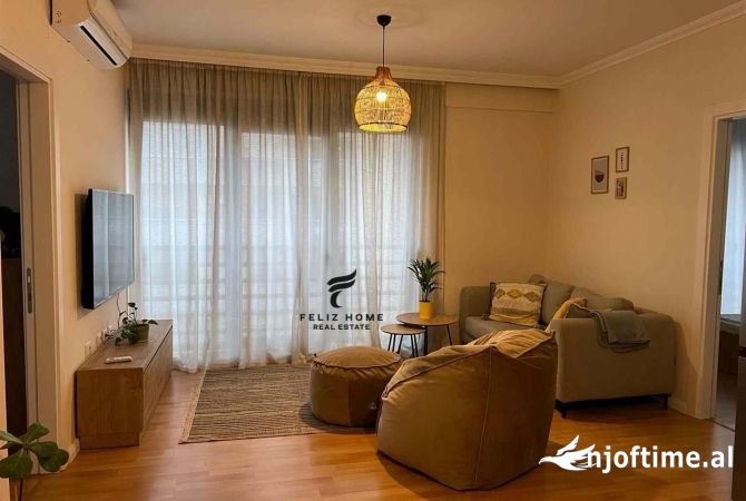 Shtepi me qera 2+1 ne Tirane - 80,000 Leke