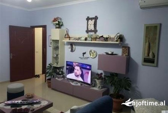 Shtepi ne shitje 1+1 ne Tirane - 95,000 Euro