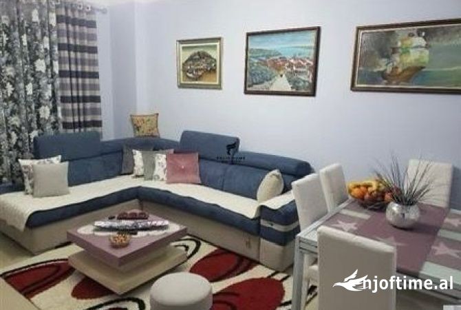Shtepi ne shitje 1+1 ne Tirane - 95,000 Euro