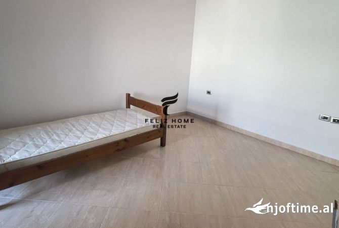 Shtepi me qera 3+1 ne Tirane - 400 Euro