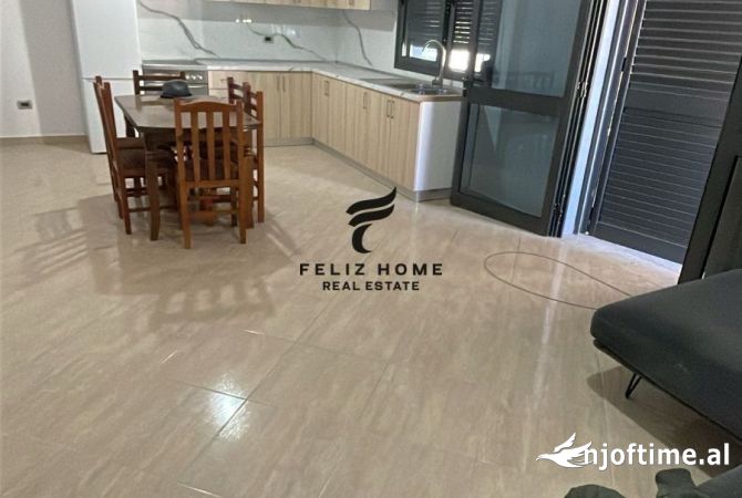 Shtepi me qera 3+1 ne Tirane - 400 Euro