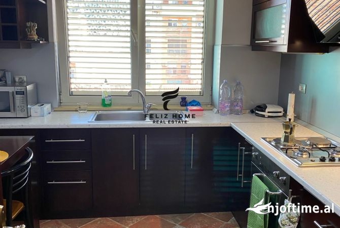 Shtepi me qera 2+1 ne Tirane - 1,200 Euro