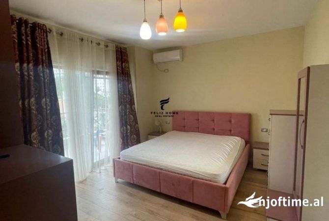 Shtepi me qera 3+1 ne Tirane - 1,200 Euro