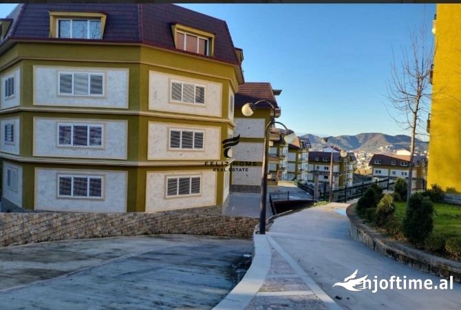 Shtepi ne shitje 2+1 ne Tirane - 178,000 Euro