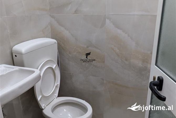 Shtepi me qera Apartament ne Tirane, 2+1, Mobilimi E mobiluar, Pagesa 450  Euro.