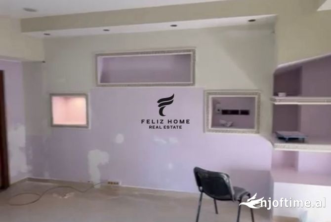Ambient biznesi me qera 1+1 ne Tirane - 500 Euro