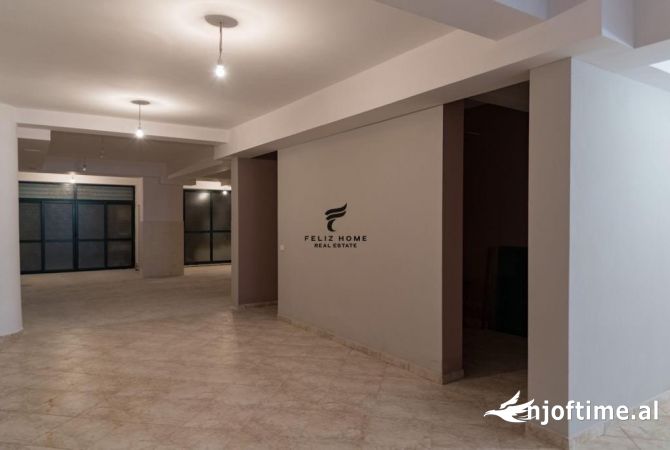 Ambient biznesi me qera 4+1 ne Tirane - 750 Euro