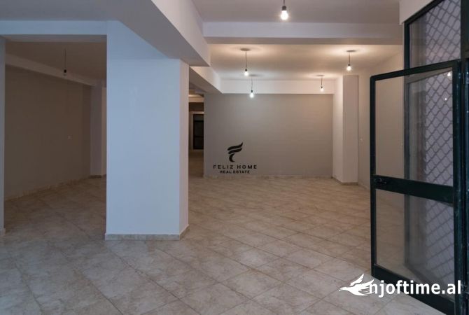 Ambient biznesi me qera 4+1 ne Tirane - 750 Euro