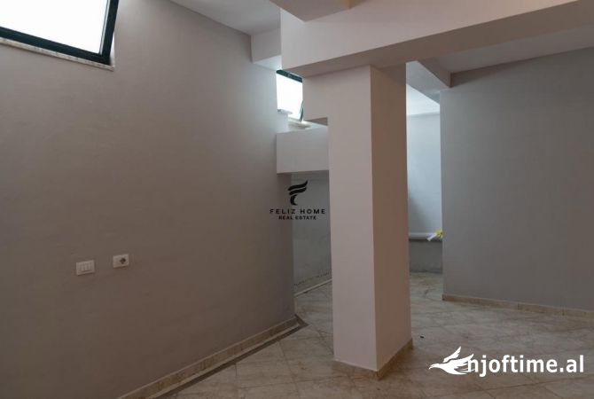 Ambient biznesi me qera 4+1 ne Tirane - 750 Euro