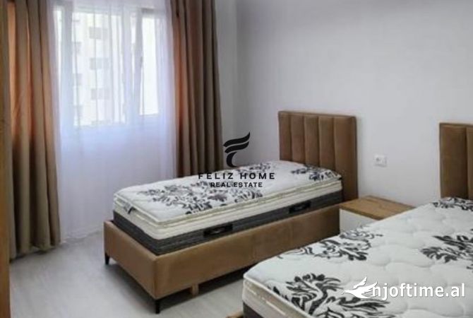 Shtepi me qera Apartament ne Tirane, 2+1, Mobilimi E mobiluar, Pagesa 700  Euro.