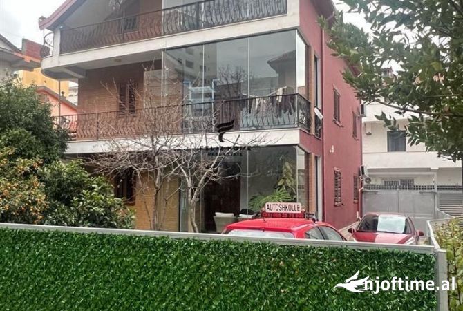 Shtepi ne shitje 3+1 ne Tirane - 509,000 Euro