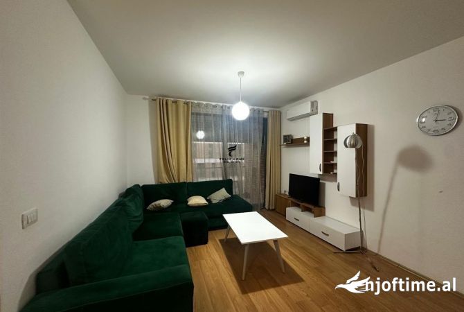 Shtepi me qera 2+1 ne Tirane - 700 Euro