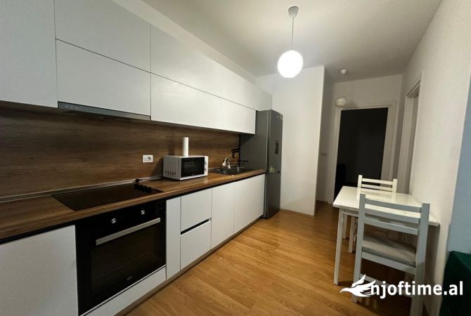 Shtepi me qera 2+1 ne Tirane - 700 Euro