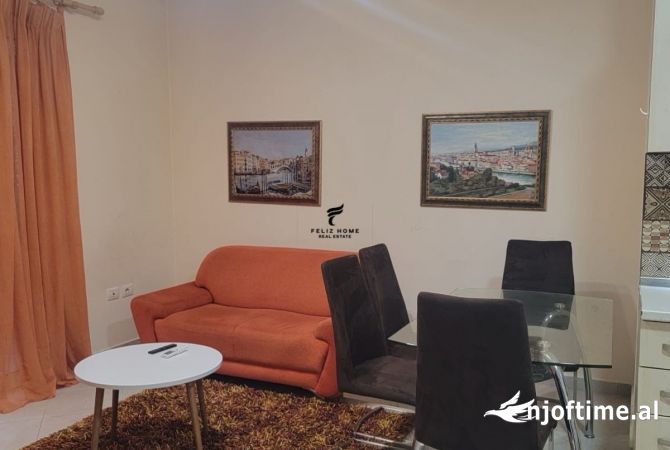 Shtepi me qera 2+1 ne Tirane - 550 Euro