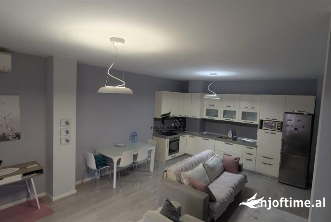 Shtepi me qera 1+1 ne Tirane - 60,000 Leke