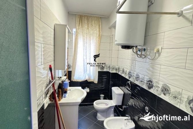 Shtepi ne shitje Apartament ne Tirane, 1+1, Mobilimi E mobiluar, Pagesa 135,000  Euro.