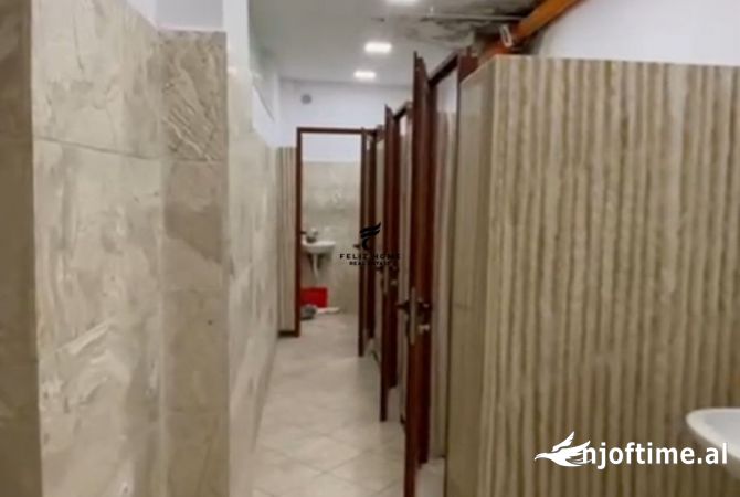 AMBIENT BIZNESI ME QERA 290 M2 RRUGA E KOSOVAREVE 2.200 EURO