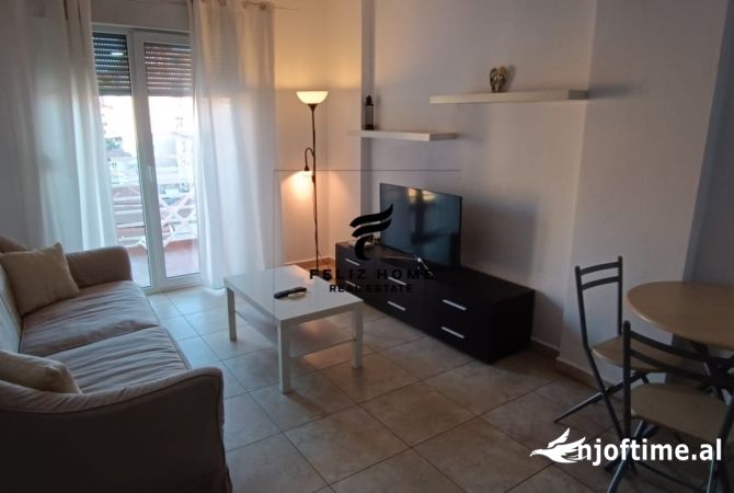 Shtepi me qera 1+1 ne Tirane - 500 Euro