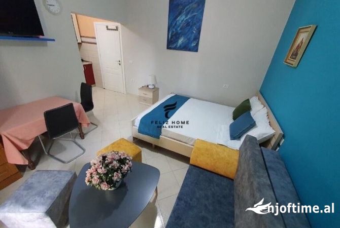 Ambiente Commerciale in Vendita 5+1 a Durazzo - 475,000 Euro