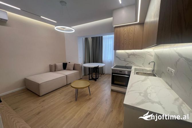 Shtepi me qera 2+1 ne Tirane - 650 Euro