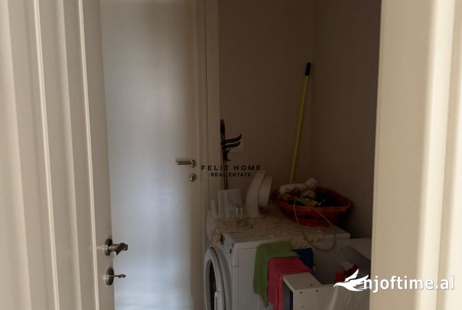 Shtepi me qera Apartament ne Tirane, 3+1, Mobilimi E mobiluar, Pagesa 850  Euro.