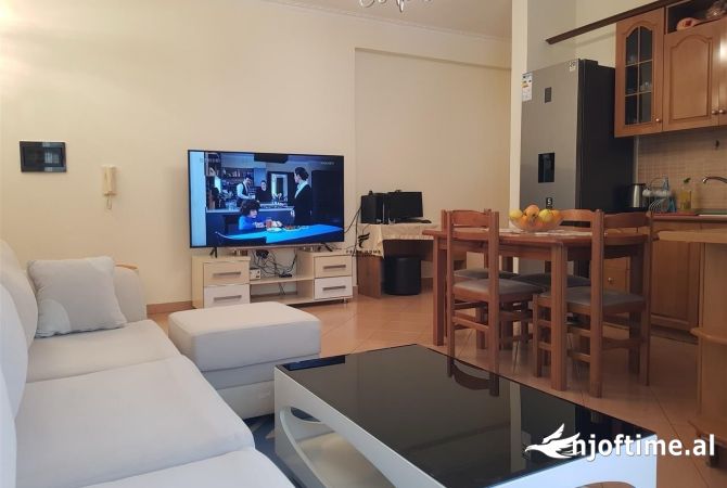Shtepi ne shitje 2+1 ne Vlore - 200,000 Euro