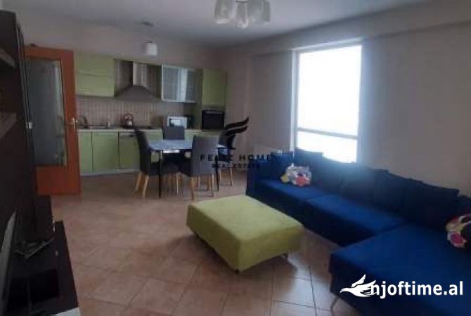 Shtepi me qera 2+1 ne Tirane - 650 Euro
