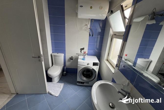 Shtepi ne shitje Apartament ne Tirane, 2+1, Mobilimi E mobiluar, Pagesa 255,000  Euro.