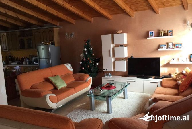 Shtepi ne shitje 4+1 ne Vlore - 220,000 Euro