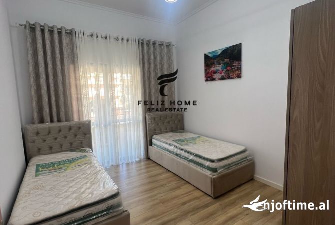 Shtepi ne shitje Apartament ne Tirane, 2+1, Mobilimi E mobiluar, Pagesa 145,000  Euro.