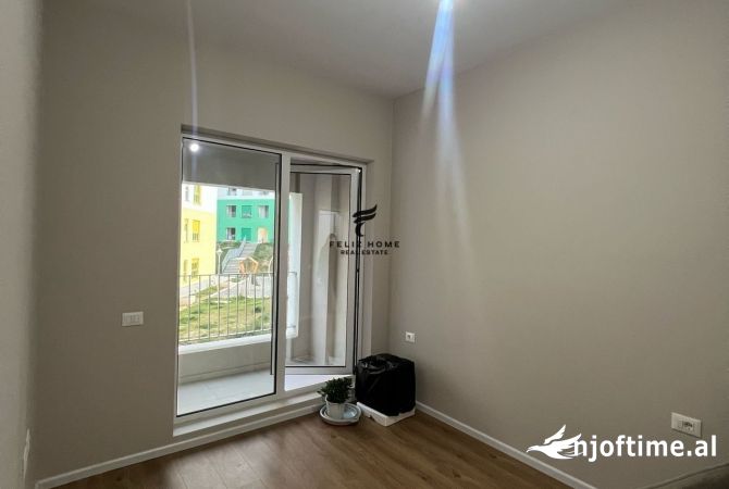 Shtepi ne shitje Apartament ne Tirane, 1+1, Mobilimi Pjeserisht e mobiluar, Pagesa 97,000  Euro.