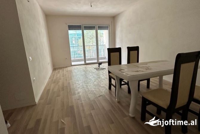 Shtepi me qera 2+1 ne Tirane - 500 Euro