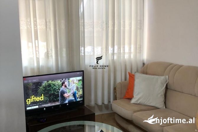 Shtepi me qera 2+1 ne Tirane - 750 Euro