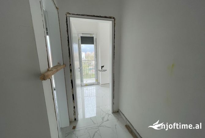 Shtepi ne shitje 1+1 ne Tirane - 104,000 Euro