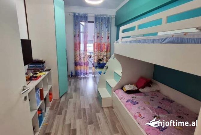 Shtepi ne shitje 2+1 ne Tirane - 182,000 Euro