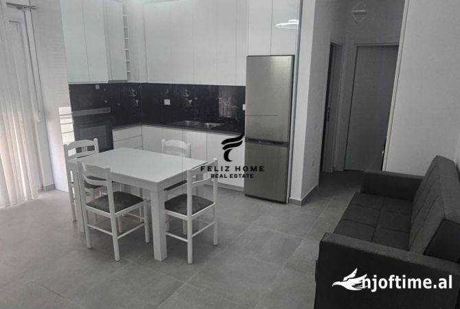 Shtepi me qera 1+1 ne Tirane - 370 Euro