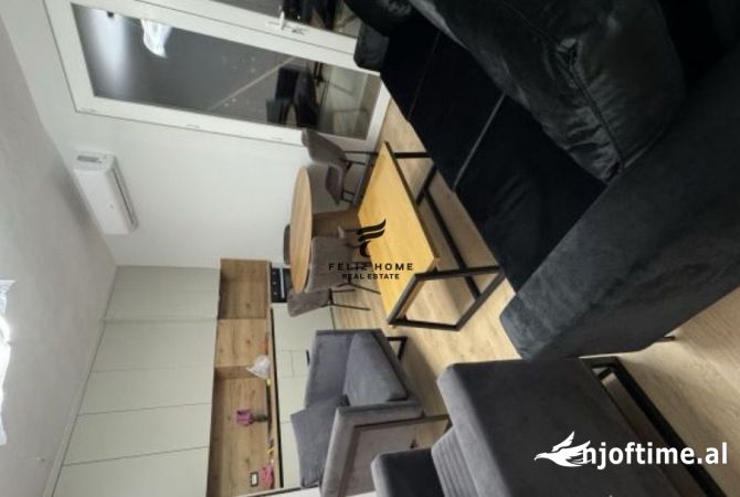 Shtepi me qera 1+1 ne Tirane - 50,000 Leke